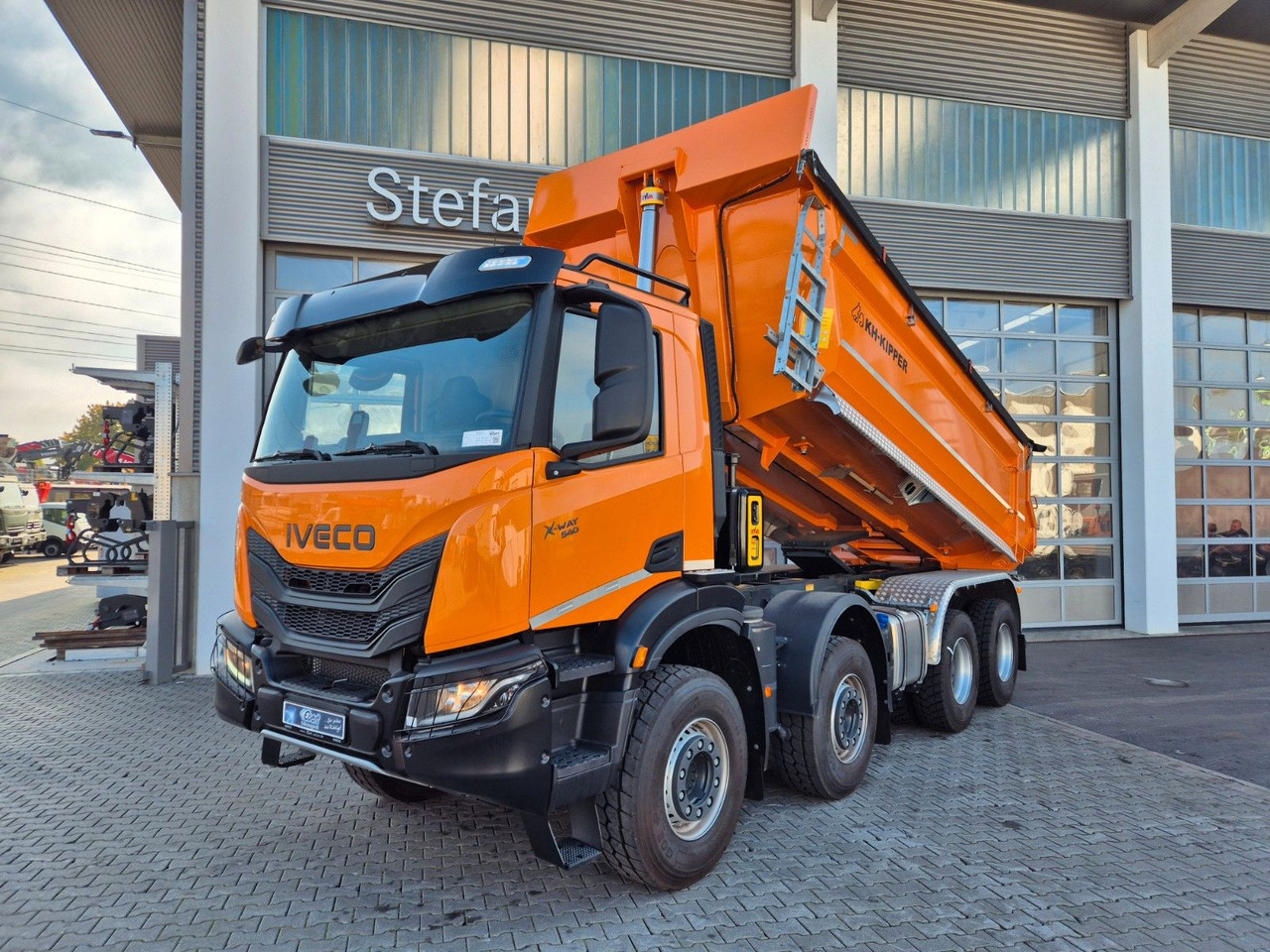 Iveco AD360X54Z HR OFF 8x4 Intarder AHK - 덤프트럭 : 사진 1 Iveco AD360X54Z HR OFF 8x4 Intarder AHK - 덤프트럭 : 사진 1