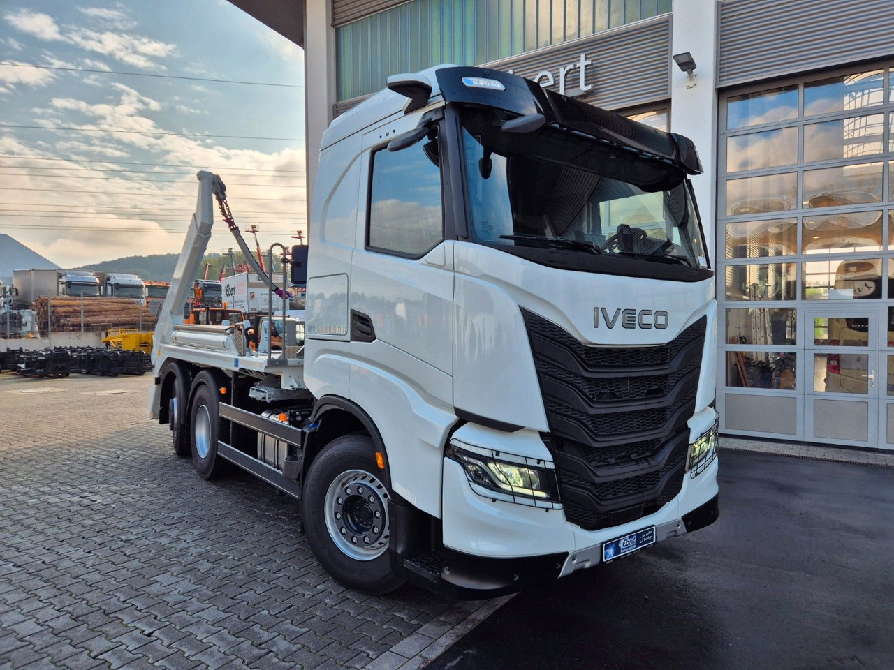 Iveco AS280X58Y/ PS ON Meiller AK 16. T Funk AHK Cam - 덤프트럭 : 사진 3 Iveco AS280X58Y/ PS ON Meiller AK 16. T Funk AHK Cam - 덤프트럭 : 사진 3