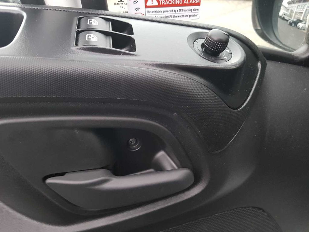 패널 밴 Iveco Daily 35 S 16 V *Klima*L4.100mm* Iveco Daily 35 S 16 V *Klima*L4.100mm* : 사진 10 패널 밴 Iveco Daily 35 S 16 V *Klima*L4.100mm* Iveco Daily 35 S 16 V *Klima*L4.100mm* : 사진 10