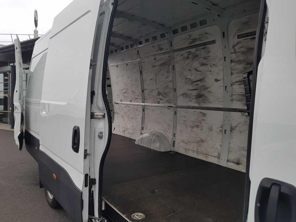 패널 밴 Iveco Daily 35 S 16 V *Klima*L4.100mm* Iveco Daily 35 S 16 V *Klima*L4.100mm* : 사진 8 패널 밴 Iveco Daily 35 S 16 V *Klima*L4.100mm* Iveco Daily 35 S 16 V *Klima*L4.100mm* : 사진 8