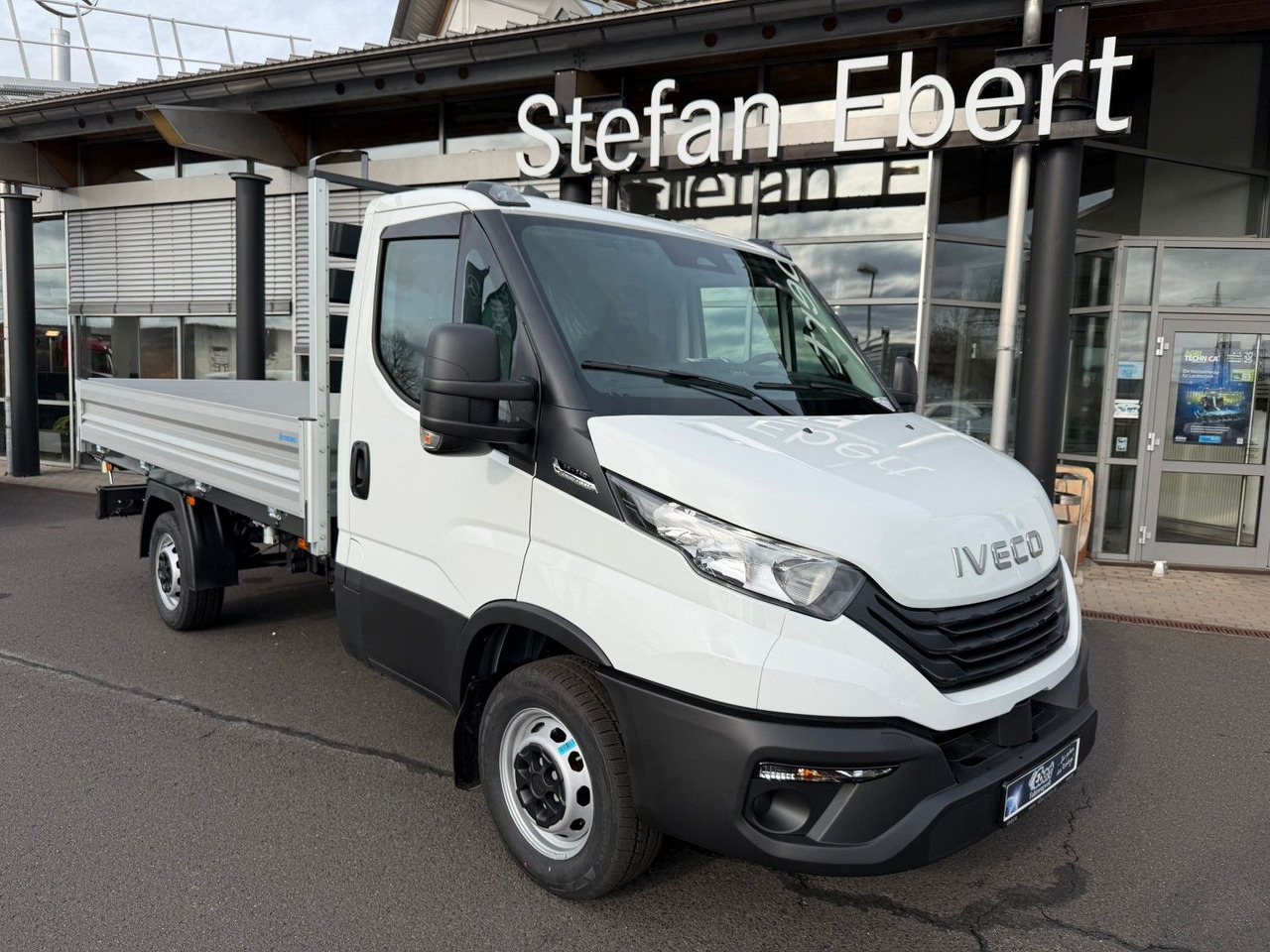 Iveco Daily 35S14 A8*R3.450mm*Automatik*Kamera*2Sitze* - 덤프 밴 : 사진 1 Iveco Daily 35S14 A8*R3.450mm*Automatik*Kamera*2Sitze* - 덤프 밴 : 사진 1