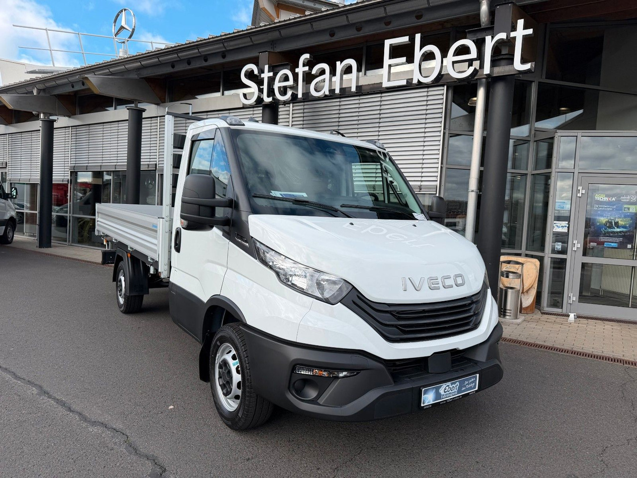 Iveco Daily 35S14 A8*R3.450mm*Automatik*Kamera*3Sitze* - 덤프 밴 : 사진 1 Iveco Daily 35S14 A8*R3.450mm*Automatik*Kamera*3Sitze* - 덤프 밴 : 사진 1