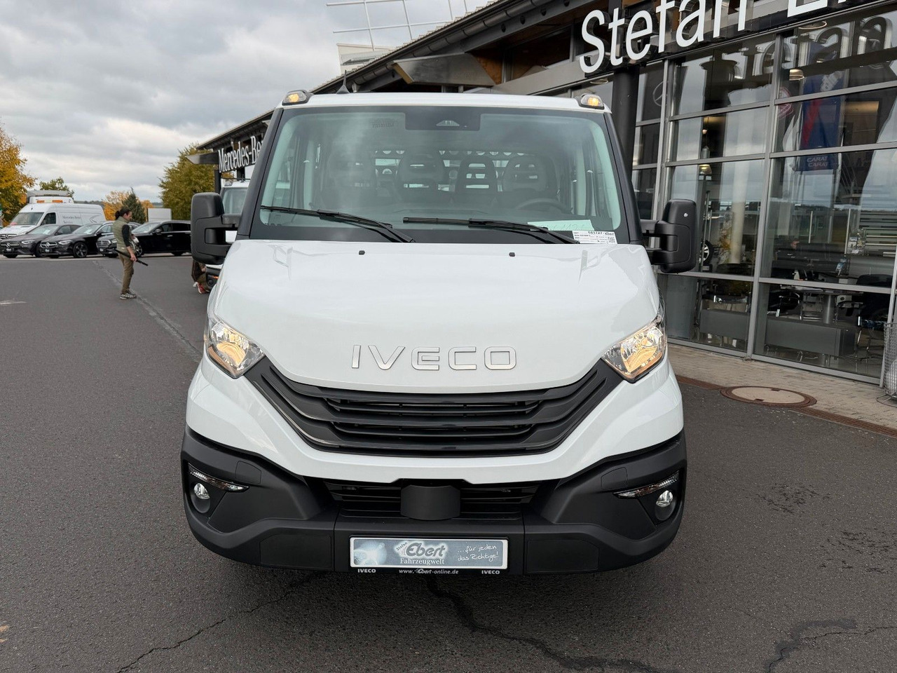 Iveco Daily 35S16 A8 *R.3450mm*Automatik*AHK*7-Sitze* - 덤프 밴, 콤비 밴 : 사진 2 Iveco Daily 35S16 A8 *R.3450mm*Automatik*AHK*7-Sitze* - 덤프 밴, 콤비 밴 : 사진 2