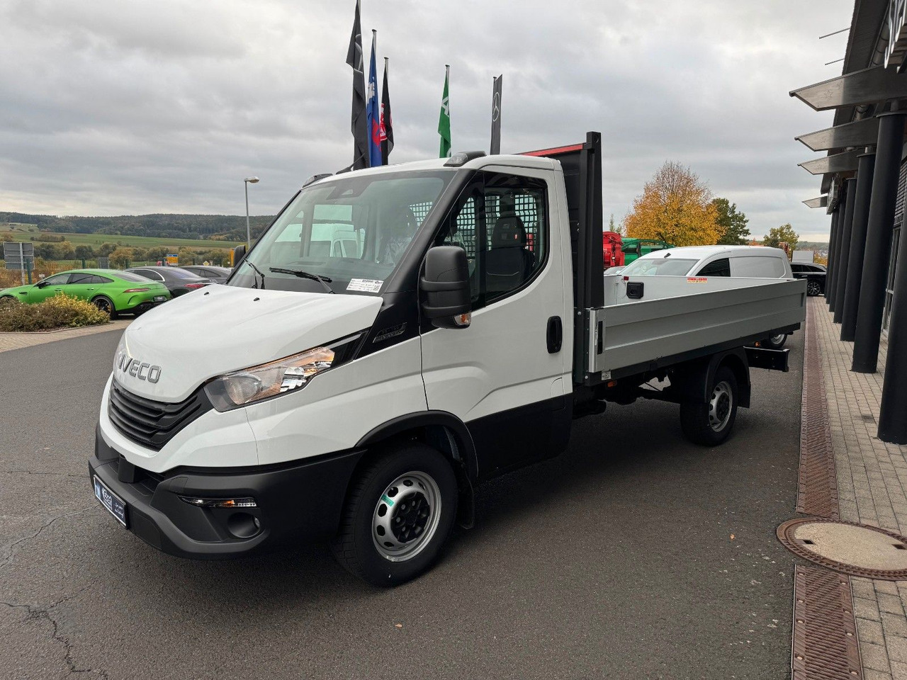 Iveco Daily 35S16 A8 *R3.450mm*Automatik*AHK*Kamera* - 플랫베드 밴 : 사진 3 Iveco Daily 35S16 A8 *R3.450mm*Automatik*AHK*Kamera* - 플랫베드 밴 : 사진 3