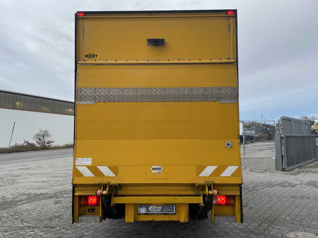 Iveco Daily 50C17 3.0L *Koffer*LBW*Klima* - 박스 밴 : 사진 4 Iveco Daily 50C17 3.0L *Koffer*LBW*Klima* - 박스 밴 : 사진 4
