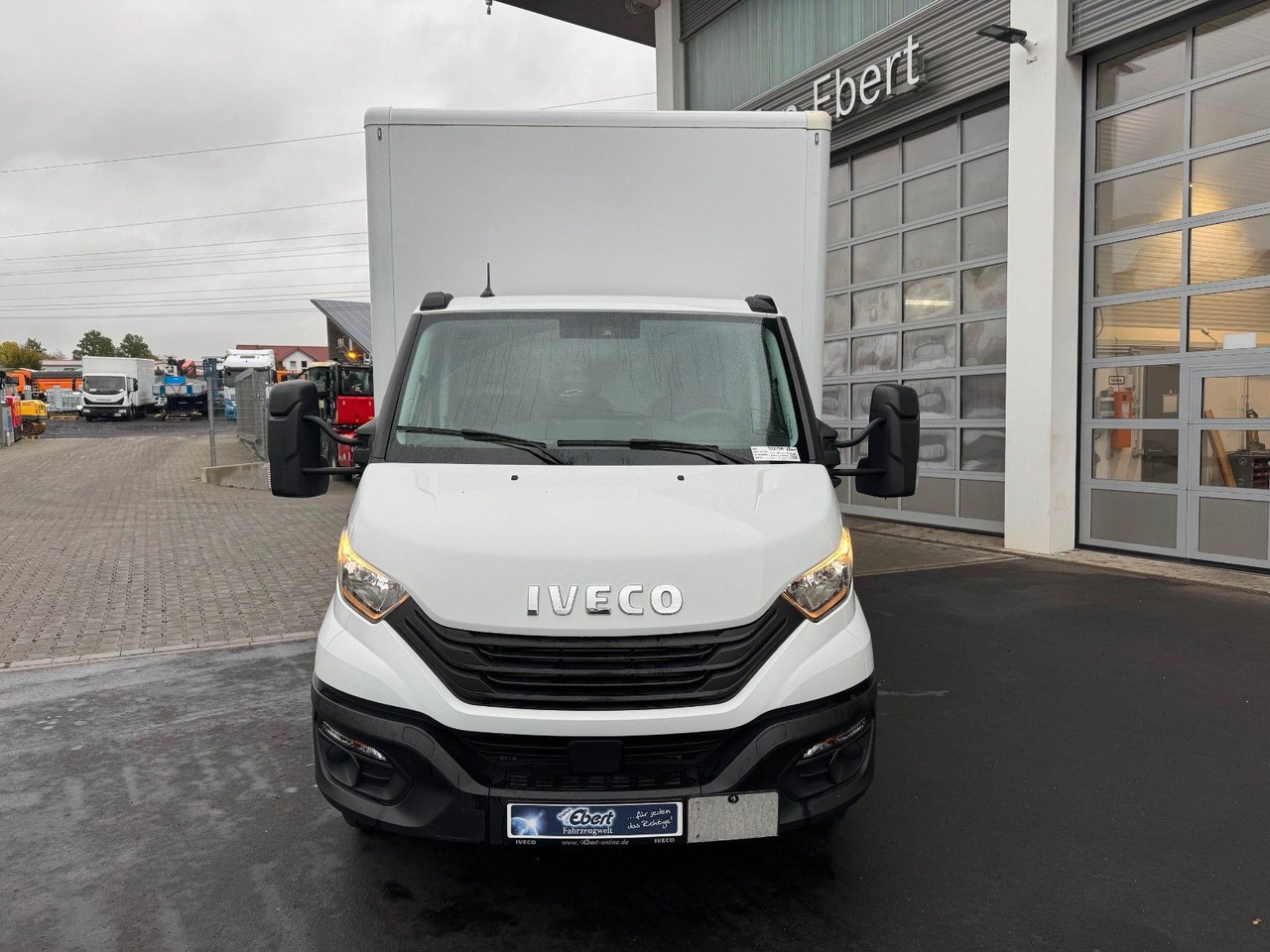 Iveco Daily 70C18 A8 *Koffer*LBW*Automatik* - 박스 밴 : 사진 3 Iveco Daily 70C18 A8 *Koffer*LBW*Automatik* - 박스 밴 : 사진 3