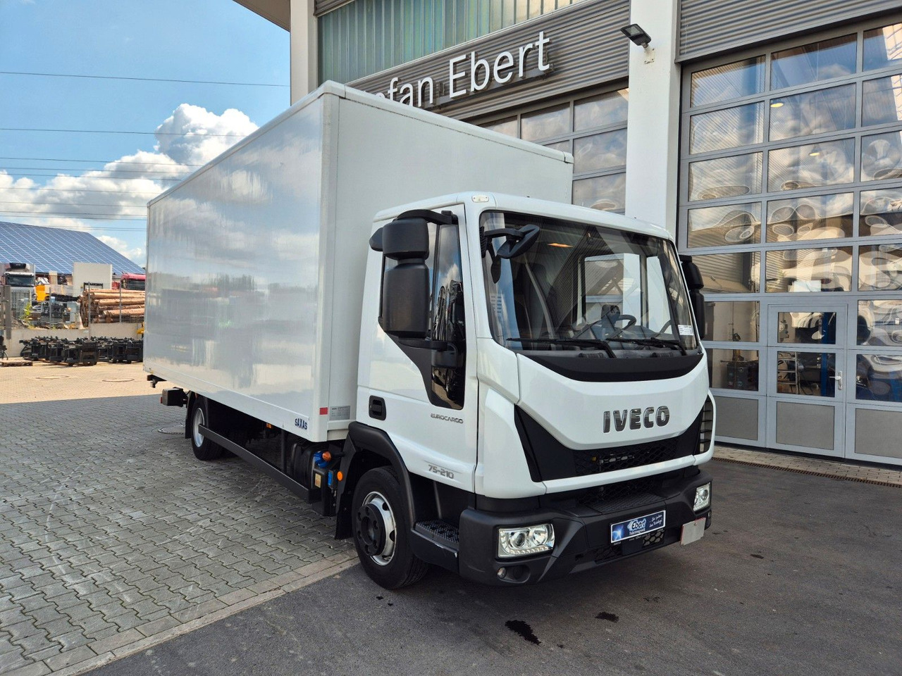 Iveco Eurocargo ML75E21/P LBW 3 Sitze Klima ACC 4 St. - 박스 밴 : 사진 2 Iveco Eurocargo ML75E21/P LBW 3 Sitze Klima ACC 4 St. - 박스 밴 : 사진 2