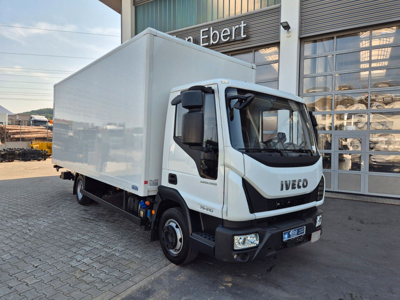 Iveco Eurocargo ML75E21/P LBW 3 Sitze Klima ACC 4 St. - 박스 밴 : 사진 2 Iveco Eurocargo ML75E21/P LBW 3 Sitze Klima ACC 4 St. - 박스 밴 : 사진 2