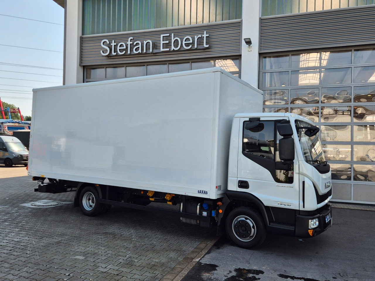 Iveco Eurocargo ML75E21/P LBW 3 Sitze Klima ACC 4 St. - 박스 밴 : 사진 3 Iveco Eurocargo ML75E21/P LBW 3 Sitze Klima ACC 4 St. - 박스 밴 : 사진 3