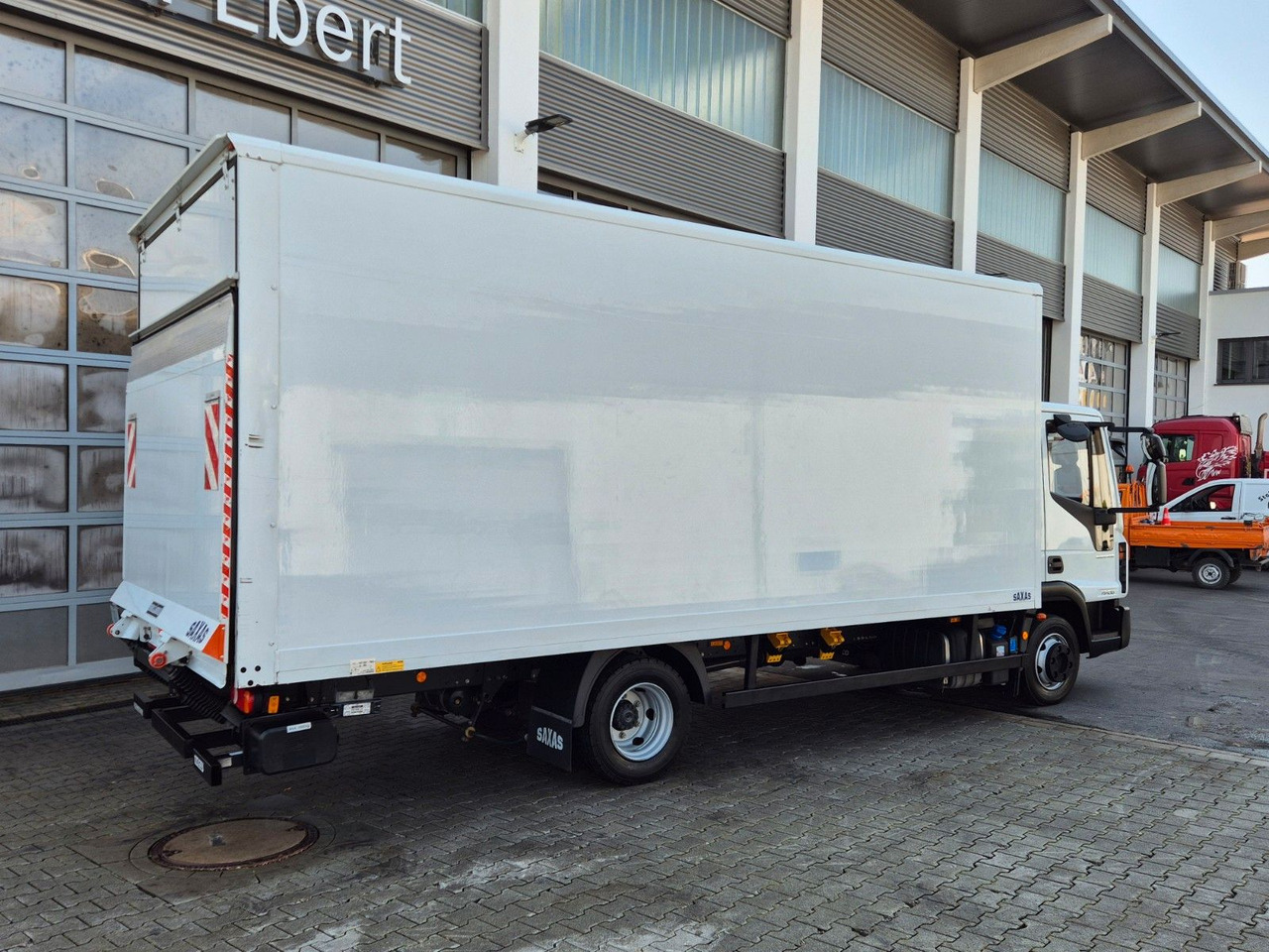Iveco Eurocargo ML75E21/P LBW 3 Sitze Klima ACC 4 St. - 박스 밴 : 사진 5 Iveco Eurocargo ML75E21/P LBW 3 Sitze Klima ACC 4 St. - 박스 밴 : 사진 5