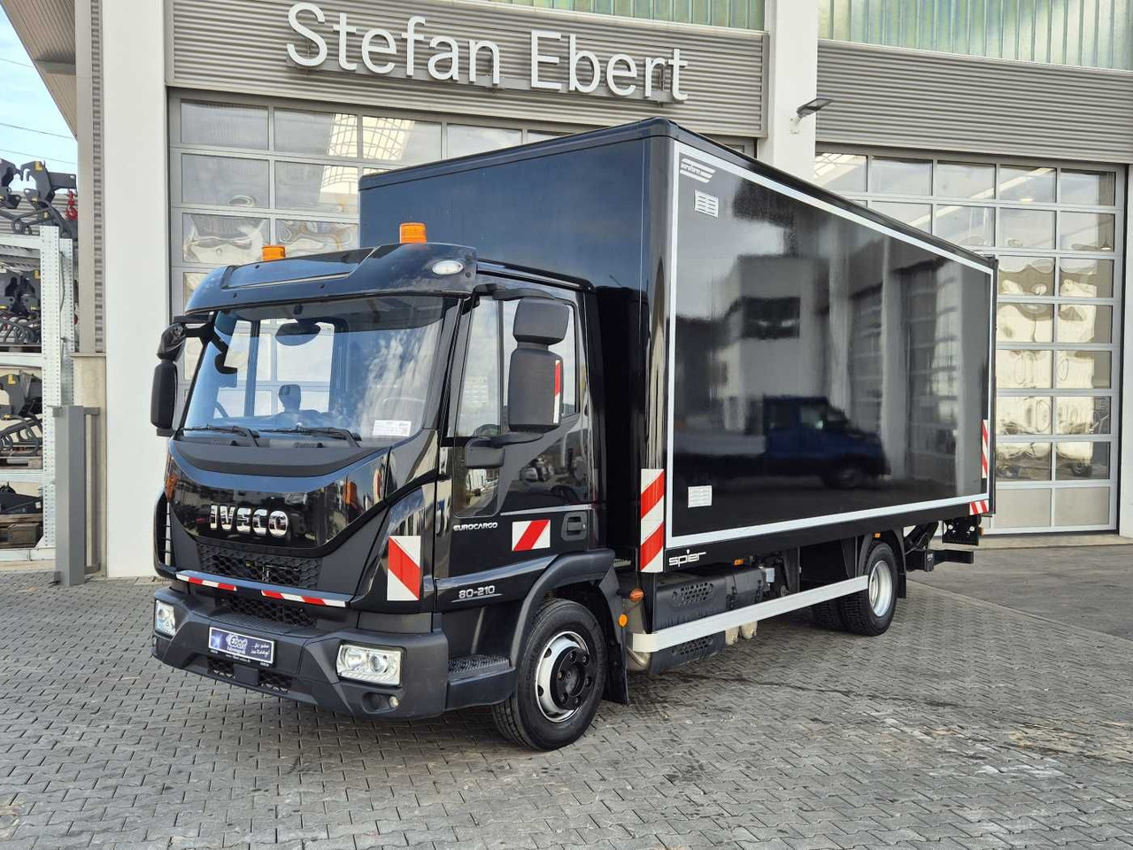 Iveco Eurocargo ML80E21/P LBW Bär 1.500kg 2x AHK - 박스 밴 : 사진 1 Iveco Eurocargo ML80E21/P LBW Bär 1.500kg 2x AHK - 박스 밴 : 사진 1