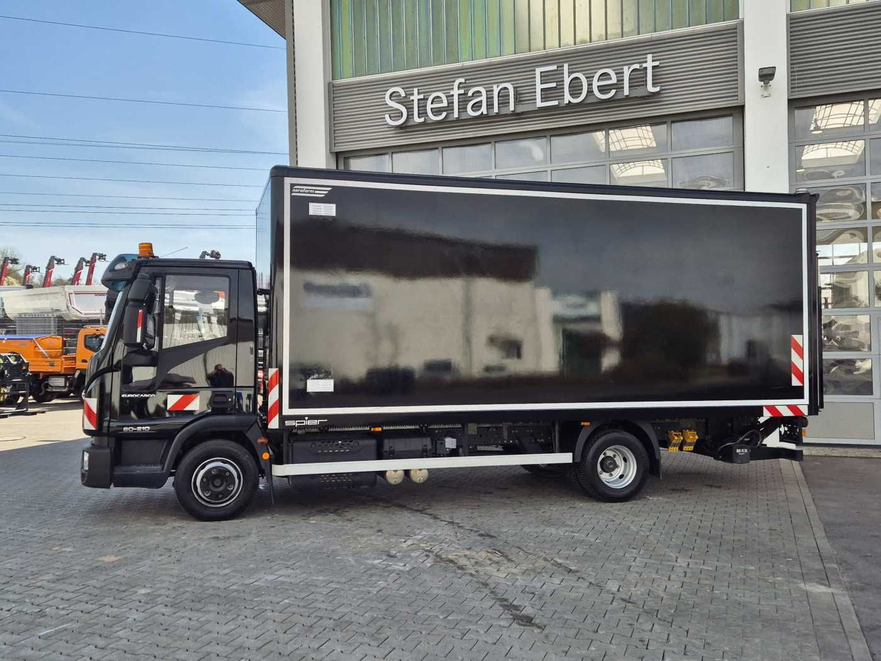 Iveco Eurocargo ML80E21/P LBW Bär 1.500kg 2x AHK - 박스 밴 : 사진 4 Iveco Eurocargo ML80E21/P LBW Bär 1.500kg 2x AHK - 박스 밴 : 사진 4