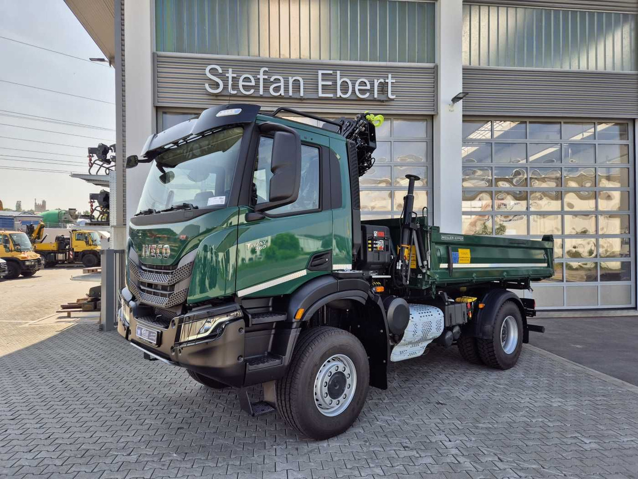 Iveco T-Way AD190T36W/P 4x4 HIAB X-HIDUO 118E-3 Funk - 덤프트럭, 크레인 트럭 : 사진 2 Iveco T-Way AD190T36W/P 4x4 HIAB X-HIDUO 118E-3 Funk - 덤프트럭, 크레인 트럭 : 사진 2
