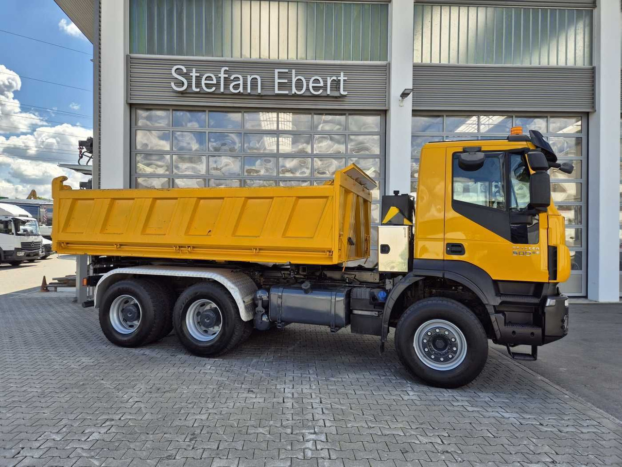 Iveco Trakker AD380T50 6x4 Kipper/SZM Wechselsystem - 트랙터 유닛 : 사진 5 Iveco Trakker AD380T50 6x4 Kipper/SZM Wechselsystem - 트랙터 유닛 : 사진 5