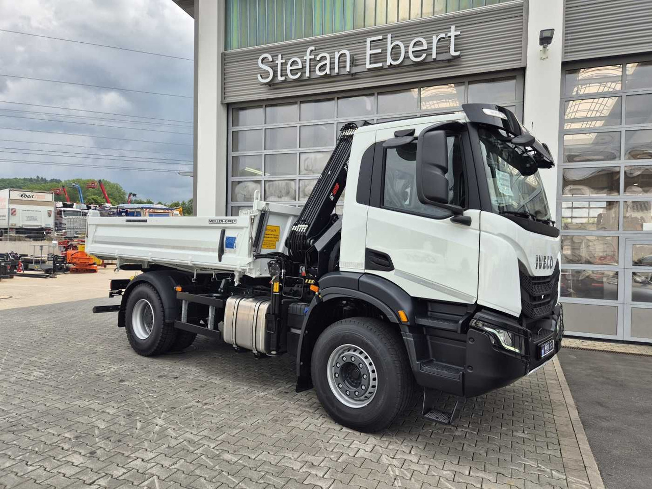 Iveco X-Way AD200X42/P HR OFF Hiab X-HIDUO 118E-3 Funk - 덤프트럭, 크레인 트럭 : 사진 5 Iveco X-Way AD200X42/P HR OFF Hiab X-HIDUO 118E-3 Funk - 덤프트럭, 크레인 트럭 : 사진 5
