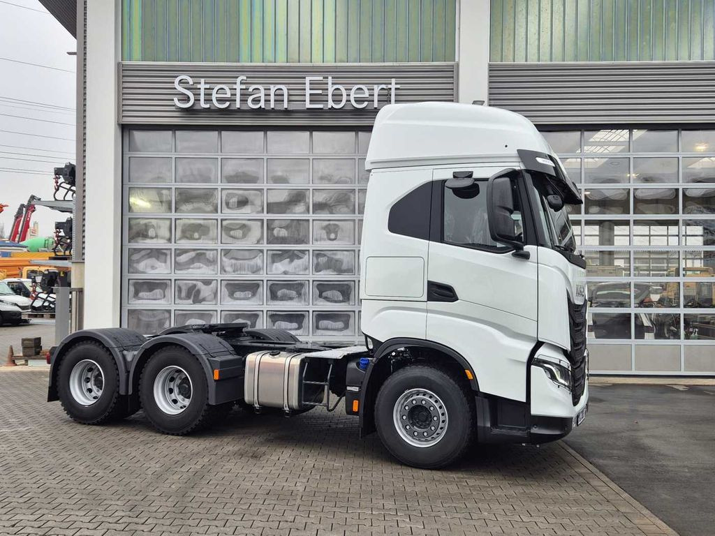 Iveco X-Way AS440X57TZ/P ON+ 6x4 Intarder 2xBett - 트랙터 유닛 : 사진 4 Iveco X-Way AS440X57TZ/P ON+ 6x4 Intarder 2xBett - 트랙터 유닛 : 사진 4