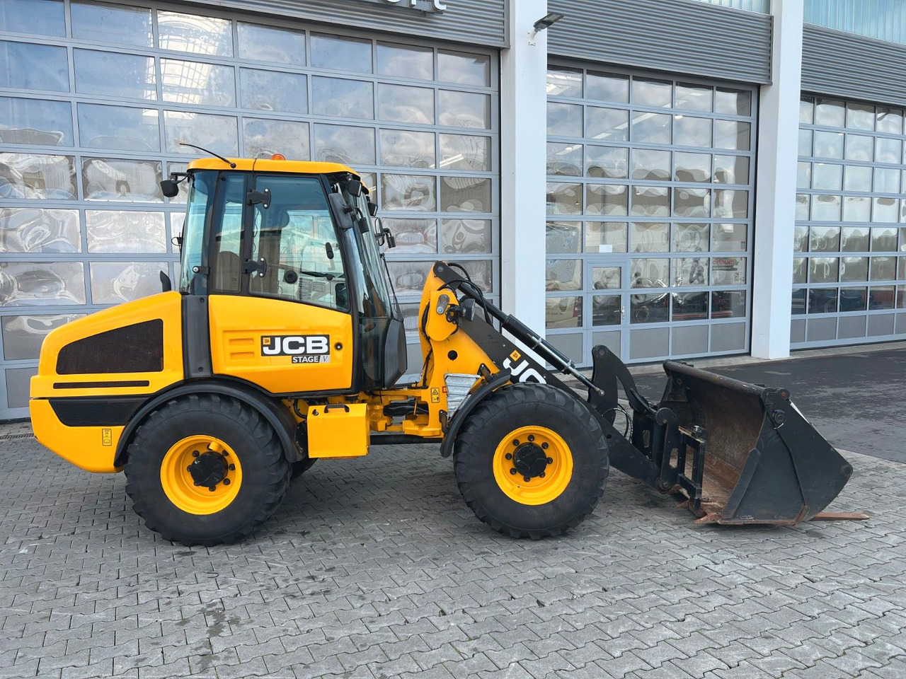 JCB 407 SV / nur 268h! / Klappschaufel & Gabel - 휠 로더 : 사진 2 JCB 407 SV / nur 268h! / Klappschaufel & Gabel - 휠 로더 : 사진 2