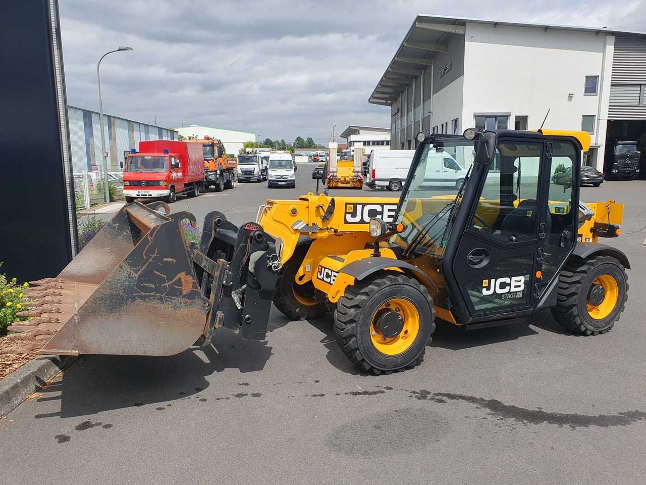 JCB 525-60 / Palettengabel / 2021 / nur 377h - 텔레스코픽 핸들러 : 사진 2 JCB 525-60 / Palettengabel / 2021 / nur 377h - 텔레스코픽 핸들러 : 사진 2