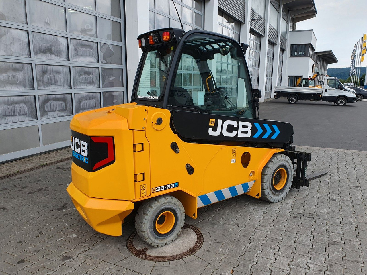 JCB TLT 35-22E Teletruck / nur 149h! / 2022 / SS - 텔레스코픽 핸들러 : 사진 3 JCB TLT 35-22E Teletruck / nur 149h! / 2022 / SS - 텔레스코픽 핸들러 : 사진 3