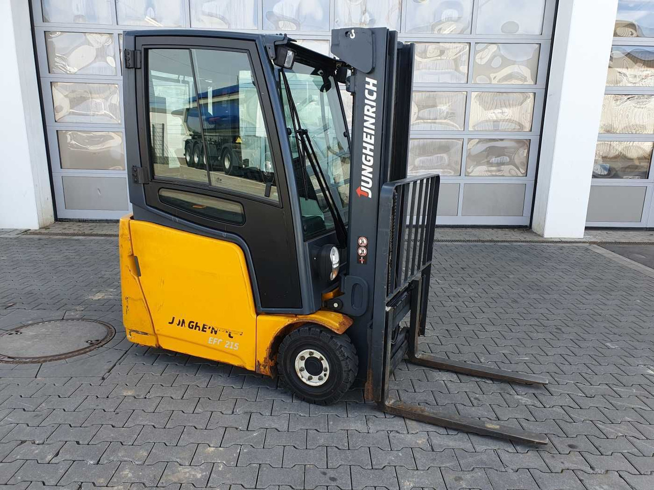 Jungheinrich EFG 215 / Triplex: 4.35m! / SS / nur 2.054h! - 전기 지게차 : 사진 2 Jungheinrich EFG 215 / Triplex: 4.35m! / SS / nur 2.054h! - 전기 지게차 : 사진 2