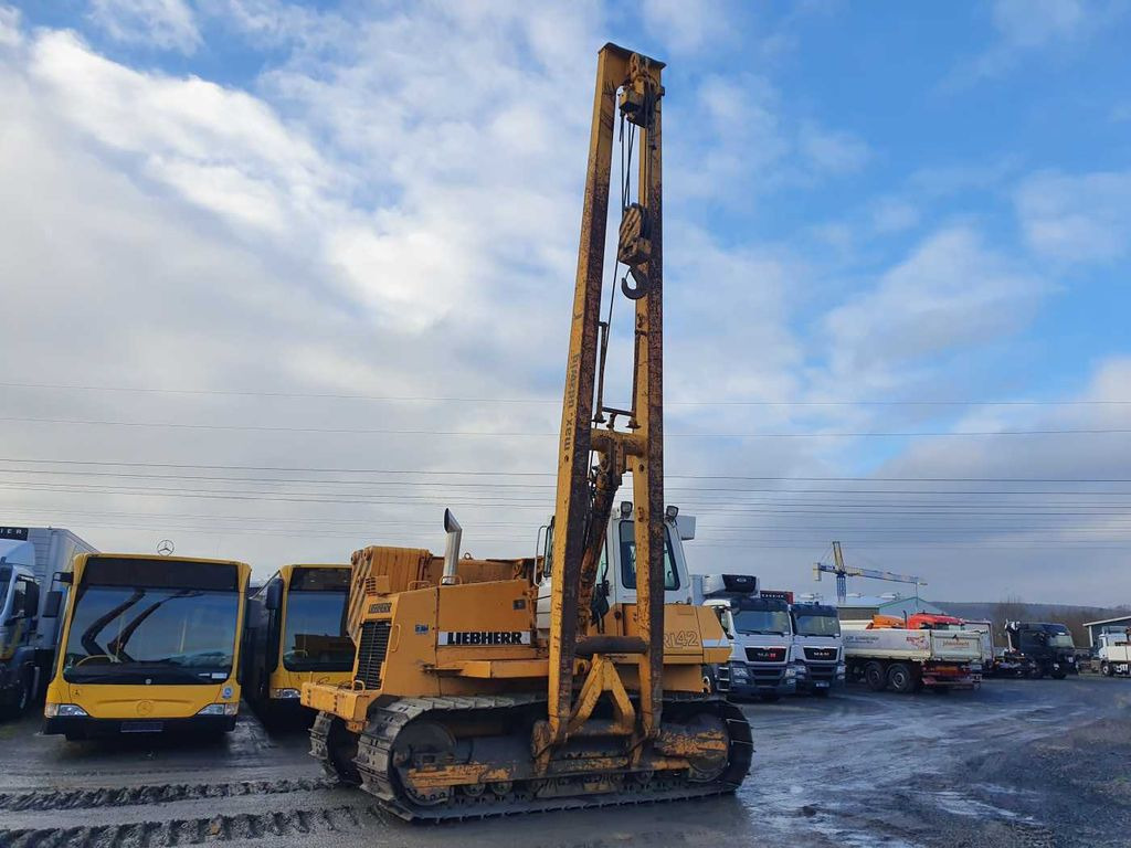 Liebherr RL 42 B / Rohrleger / Pipelayer / nur 4.861h! Liebherr RL 42 B / Rohrleger / Pipelayer / nur 4.861h! - 불도저 : 사진 2 Liebherr RL 42 B / Rohrleger / Pipelayer / nur 4.861h! Liebherr RL 42 B / Rohrleger / Pipelayer / nur 4.861h! - 불도저 : 사진 2