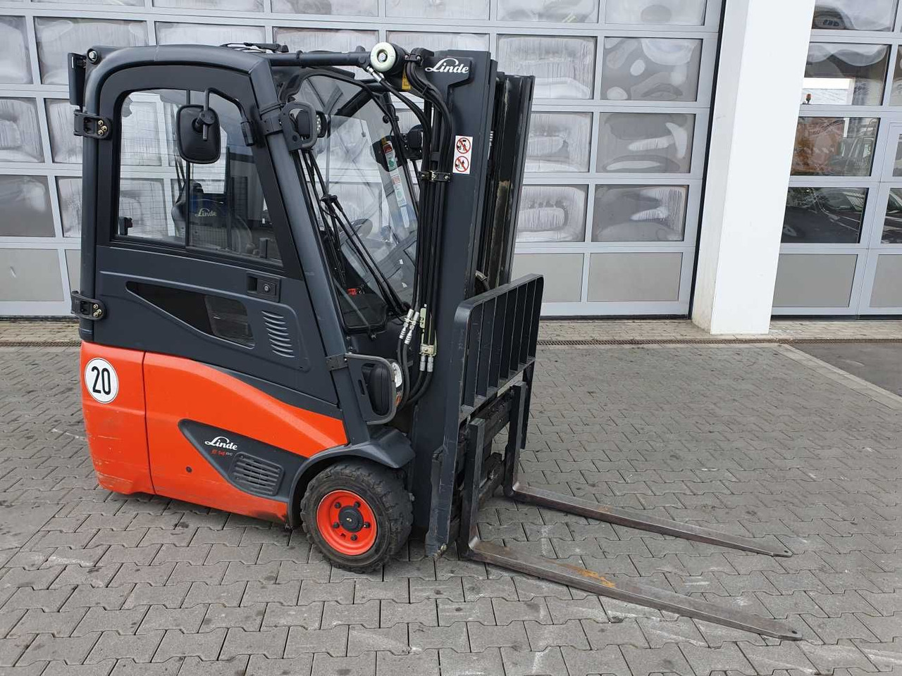 Linde E14 - 02 / Triplex: 4.00m! / SS / nur 2.119h! - 전기 지게차 : 사진 2 Linde E14 - 02 / Triplex: 4.00m! / SS / nur 2.119h! - 전기 지게차 : 사진 2