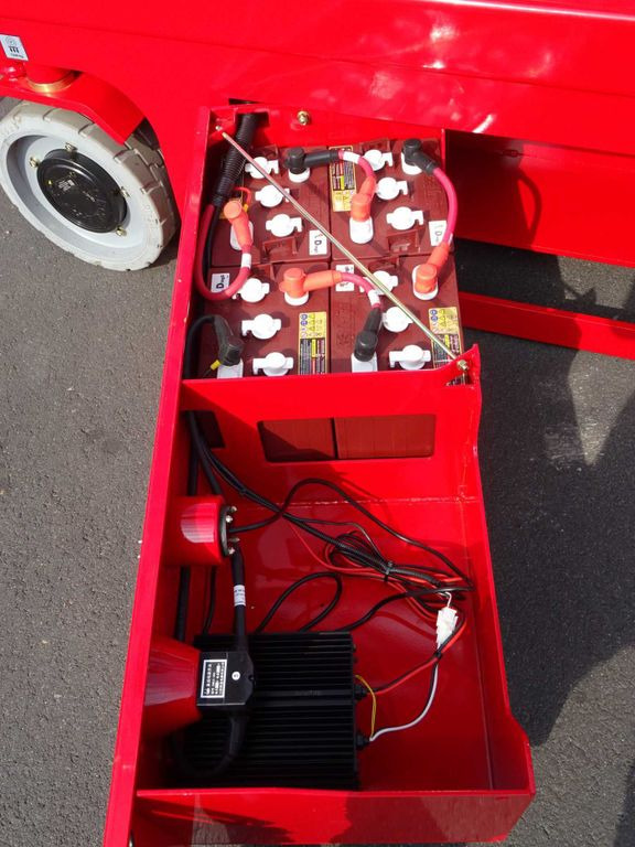 신규 시저 리프트 Magni ES1012E Scherenbühne // 10m Arbeitshöhe Magni ES1012E Scherenbühne // 10m Arbeitshöhe : 사진 10