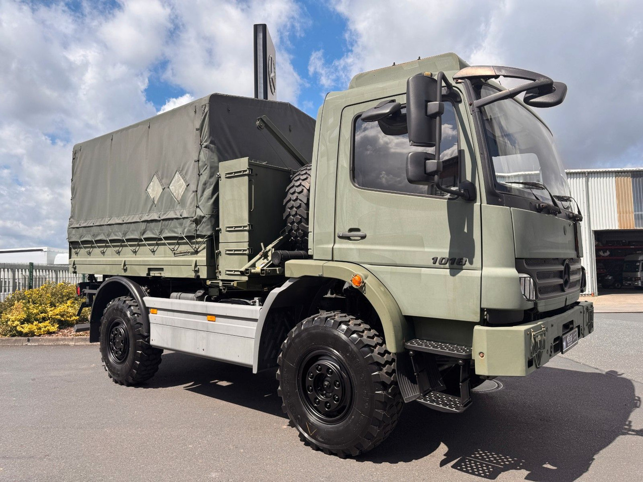 Mercedes-Benz Atego 1018 A 4x4 Singlebereifung 7 Stück vorh. - 드롭사이드/ 플랫베드 트럭 : 사진 3 Mercedes-Benz Atego 1018 A 4x4 Singlebereifung 7 Stück vorh. - 드롭사이드/ 플랫베드 트럭 : 사진 3