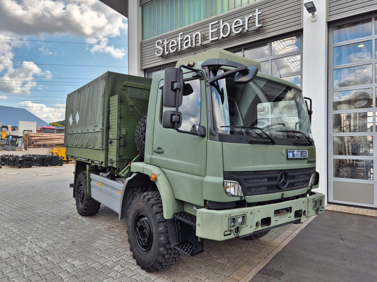 Mercedes-Benz Atego 1018 A 4x4 Singlebereifung 7 Stück vorh. - 커튼사이더 트럭 : 사진 3 Mercedes-Benz Atego 1018 A 4x4 Singlebereifung 7 Stück vorh. - 커튼사이더 트럭 : 사진 3