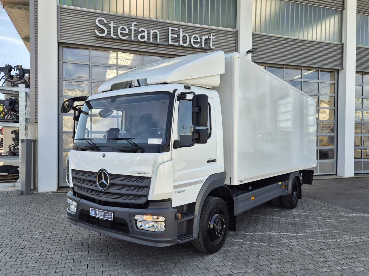 Mercedes-Benz Atego 1524 L Klima Standheizung LBW 1.500kg - 박스 트럭 : 사진 3 Mercedes-Benz Atego 1524 L Klima Standheizung LBW 1.500kg - 박스 트럭 : 사진 3