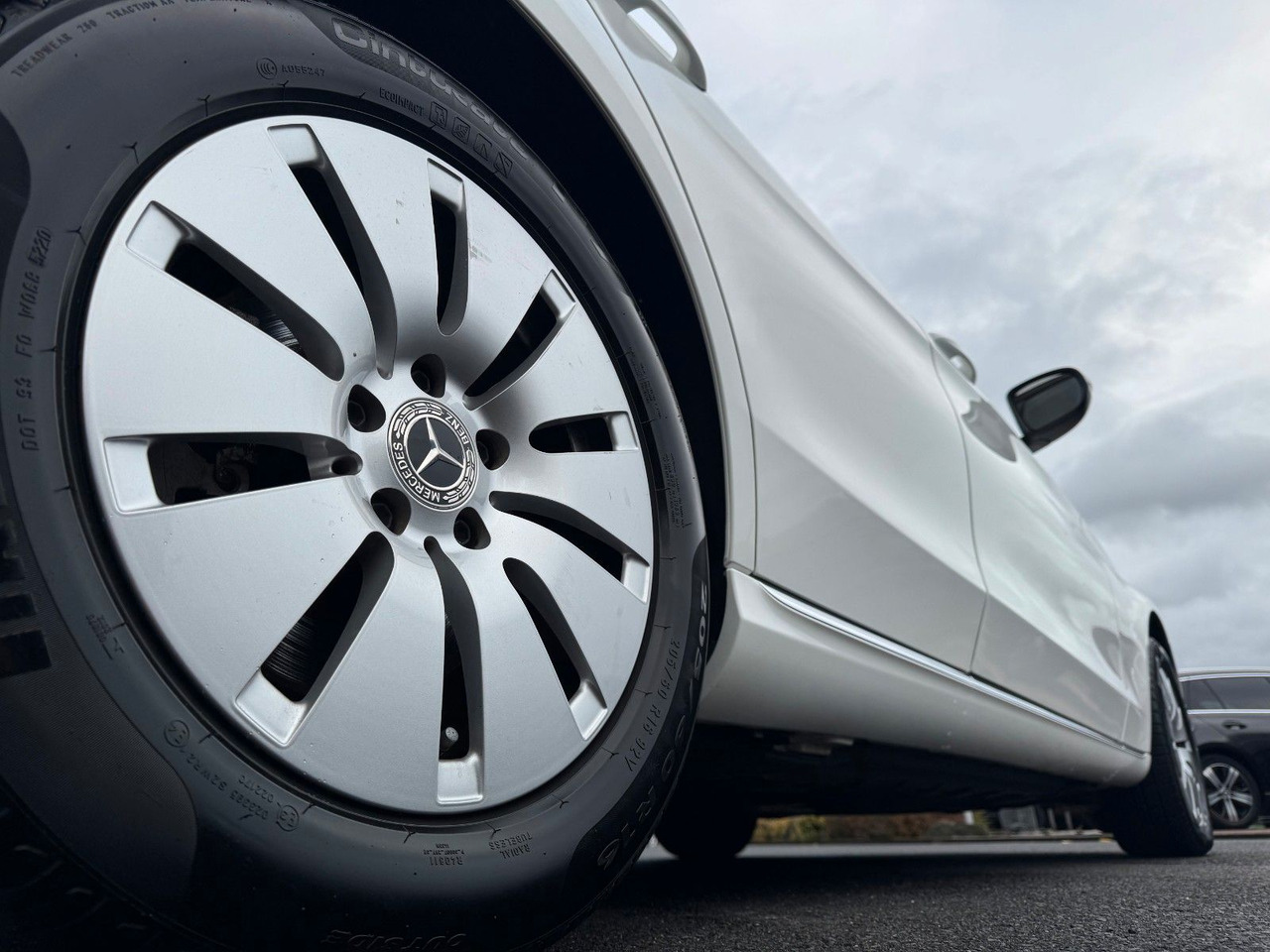 Mercedes-Benz C 180d T LED+RKamera+SHZ+DAB - 스테이션 왜건 : 사진 5 Mercedes-Benz C 180d T LED+RKamera+SHZ+DAB - 스테이션 왜건 : 사진 5