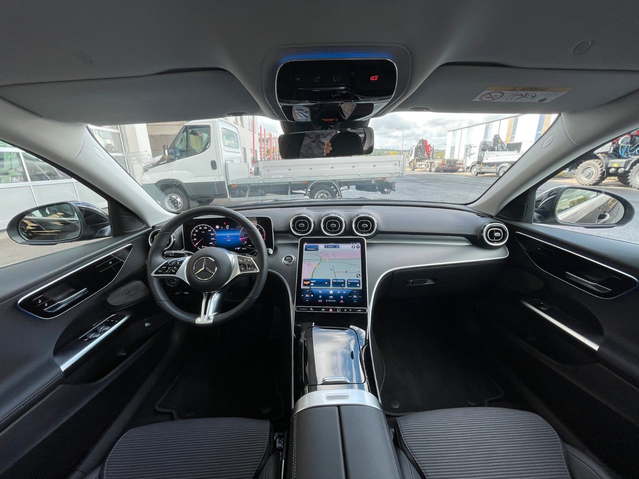 리스 Mercedes-Benz C 200 d AVANTGARDE 360°+TOTW+Carplay+Ambiente Mercedes-Benz C 200 d AVANTGARDE 360°+TOTW+Carplay+Ambiente : 사진 14 리스 Mercedes-Benz C 200 d AVANTGARDE 360°+TOTW+Carplay+Ambiente Mercedes-Benz C 200 d AVANTGARDE 360°+TOTW+Carplay+Ambiente : 사진 14