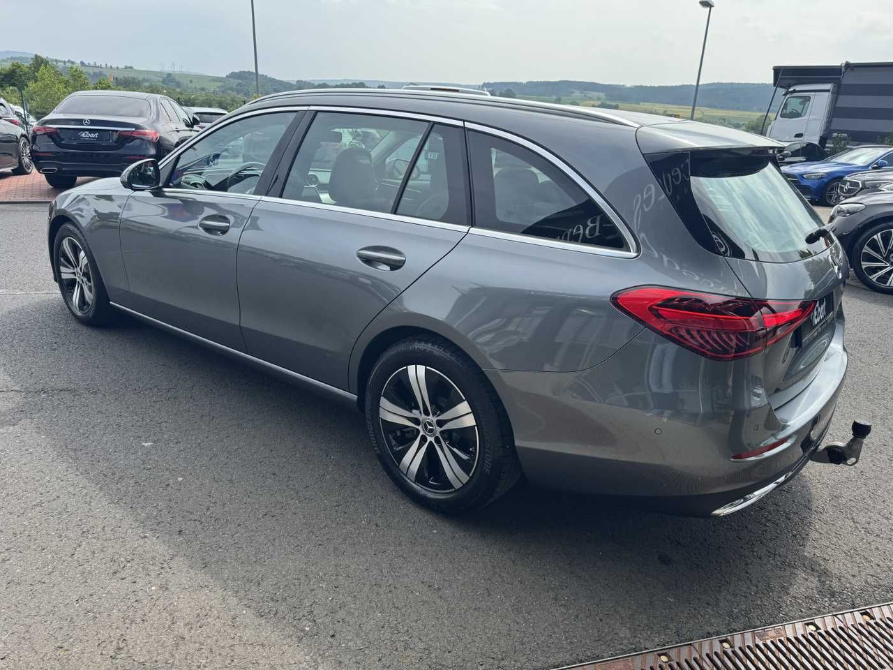 Mercedes-Benz C 220 d T 4M Pano+AHK+Distr+STDH+360+HUD - 차량 : 사진 3 Mercedes-Benz C 220 d T 4M Pano+AHK+Distr+STDH+360+HUD - 차량 : 사진 3
