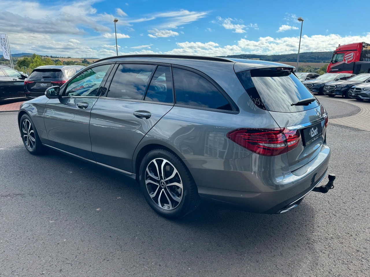 Mercedes-Benz C 220d T Avantgarde+DistrPlus+AHK+MultiB+RFK - 스테이션 왜건 : 사진 3 Mercedes-Benz C 220d T Avantgarde+DistrPlus+AHK+MultiB+RFK - 스테이션 왜건 : 사진 3