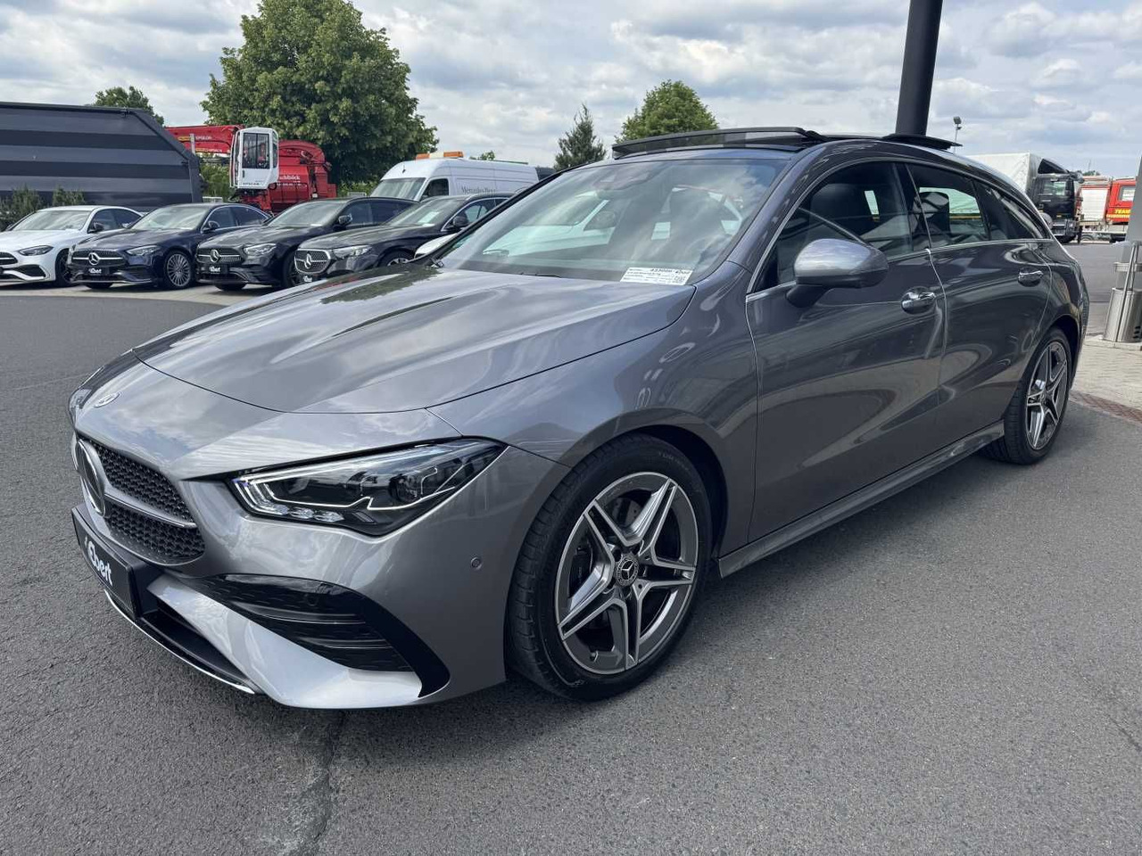 Mercedes-Benz CLA 200 AMG+Pano+MultiBeam+DistrPro+HUD+360 - 차량 : 사진 2 Mercedes-Benz CLA 200 AMG+Pano+MultiBeam+DistrPro+HUD+360 - 차량 : 사진 2