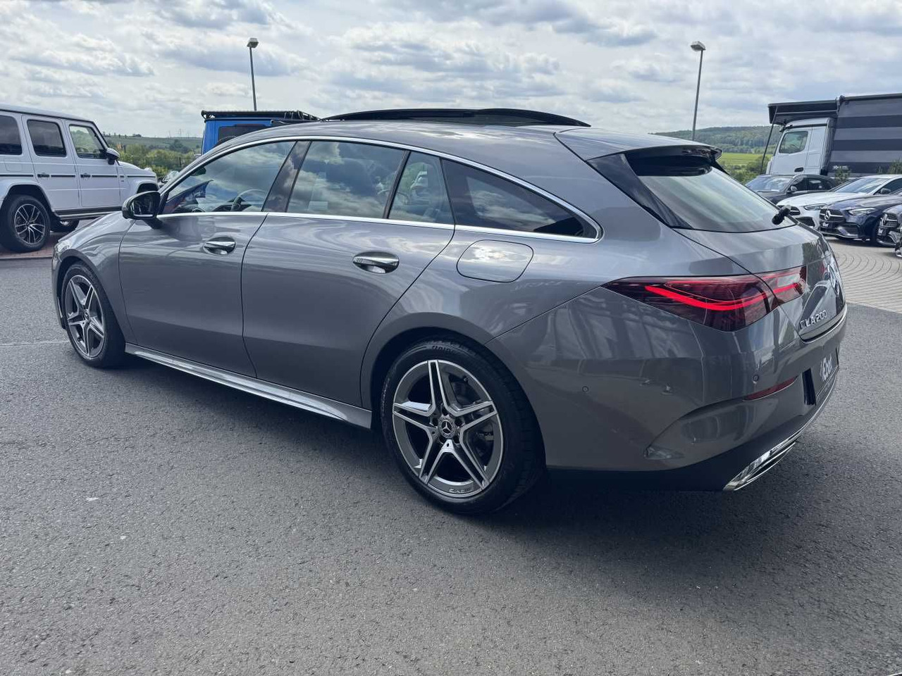 Mercedes-Benz CLA 200 AMG+Pano+MultiBeam+DistrPro+HUD+360 - 차량 : 사진 3 Mercedes-Benz CLA 200 AMG+Pano+MultiBeam+DistrPro+HUD+360 - 차량 : 사진 3