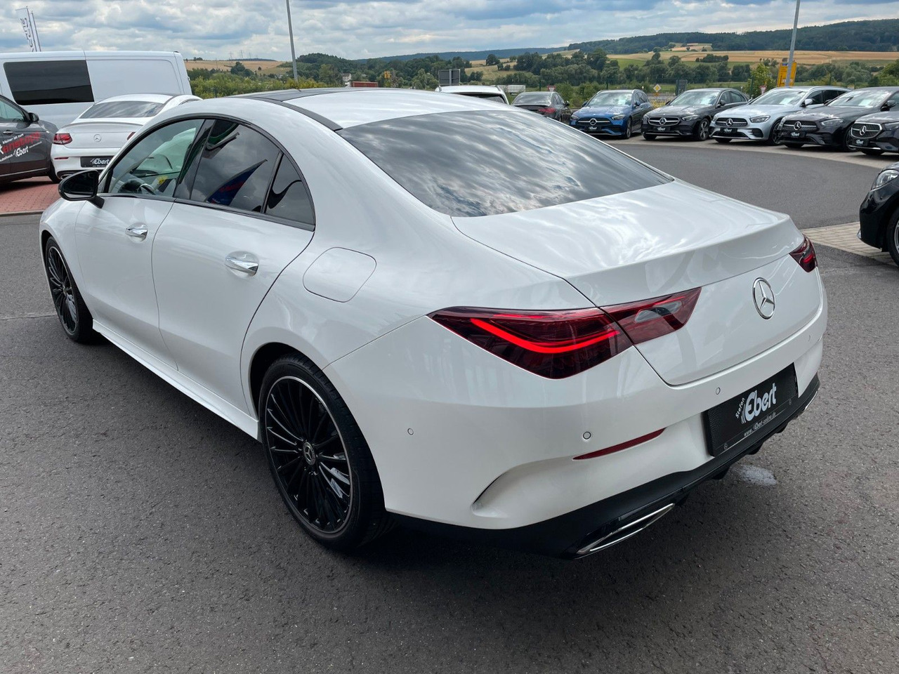 Mercedes-Benz CLA 200 AMG Pano+R-Kamera+19" - 차량 : 사진 3 Mercedes-Benz CLA 200 AMG Pano+R-Kamera+19" - 차량 : 사진 3