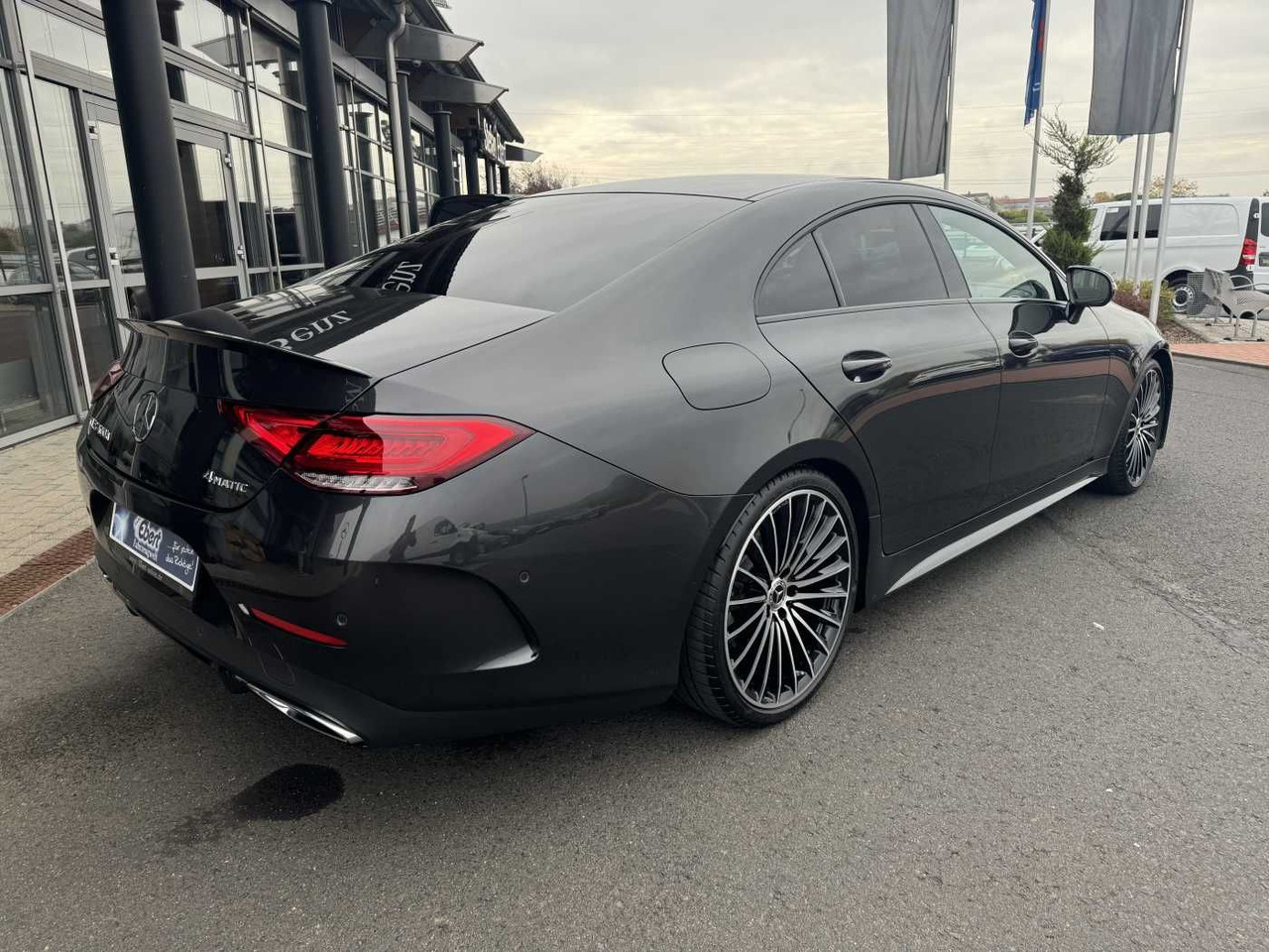 Mercedes-Benz CLS 400d AMG+Burmester+AirM+360+ Memory+Night - 차량 : 사진 4 Mercedes-Benz CLS 400d AMG+Burmester+AirM+360+ Memory+Night - 차량 : 사진 4