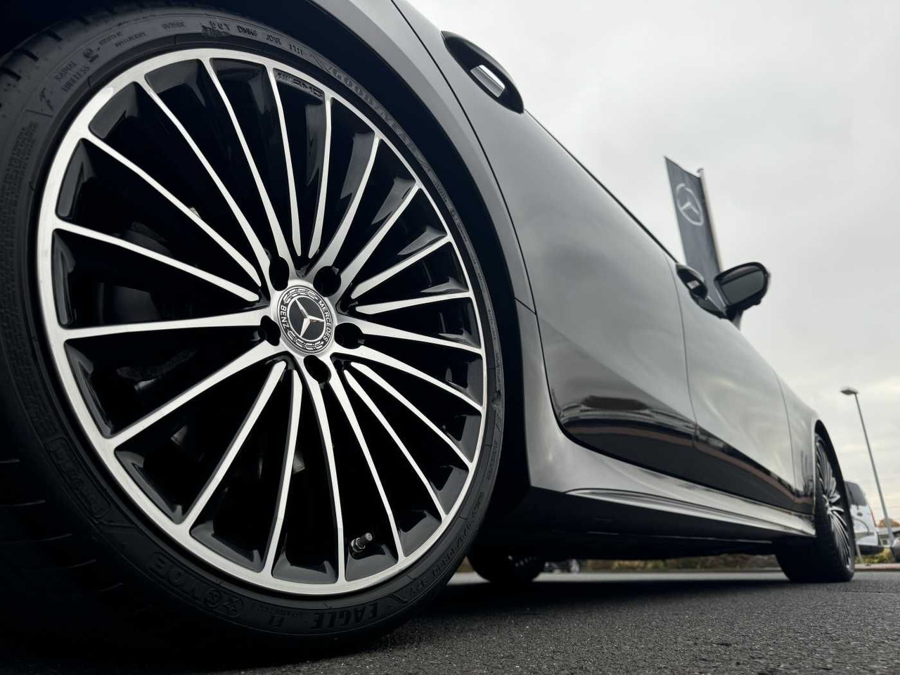 Mercedes-Benz CLS 400d AMG+Burmester+AirM+360+ Memory+Night - 차량 : 사진 5 Mercedes-Benz CLS 400d AMG+Burmester+AirM+360+ Memory+Night - 차량 : 사진 5