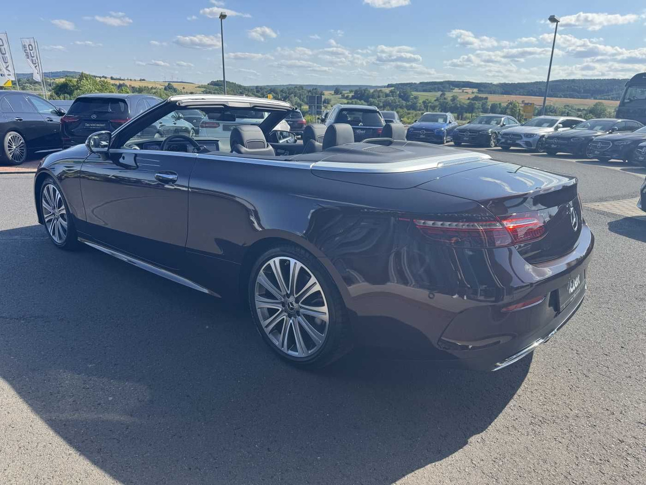 Mercedes-Benz E 400d Cabrio VOLL+AMG+Massage+Distr+Burm - 차량 : 사진 3 Mercedes-Benz E 400d Cabrio VOLL+AMG+Massage+Distr+Burm - 차량 : 사진 3