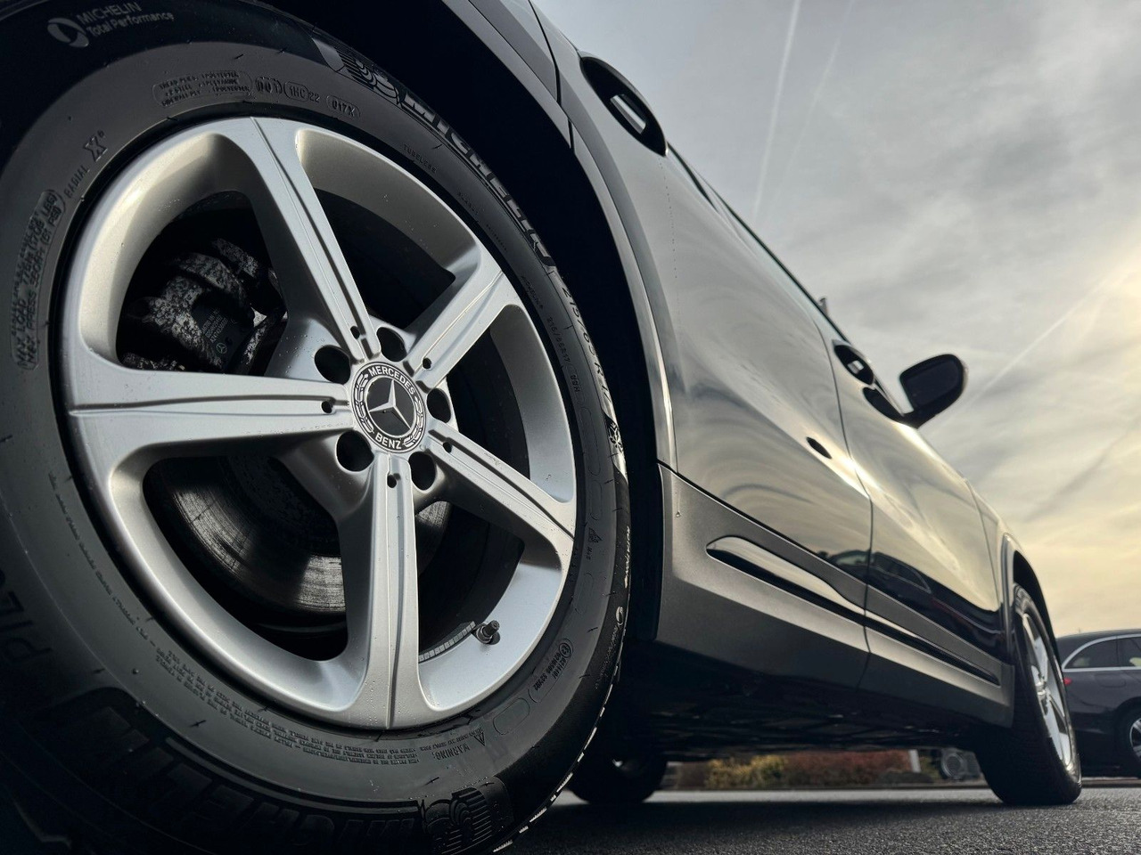 Mercedes-Benz GLA 200 AMG+Pano+Distr+Ambiente+Multibeam+ - SUV : 사진 5 Mercedes-Benz GLA 200 AMG+Pano+Distr+Ambiente+Multibeam+ - SUV : 사진 5