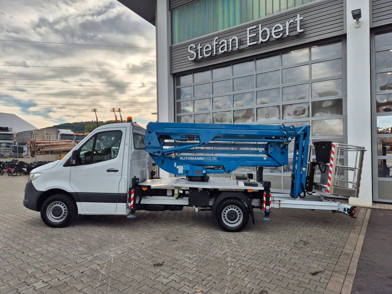 Mercedes-Benz Sprinter 314CDI Hubsteiger Ruthmann EcolineRS200 - 트럭 탑재 고가작업 플랫폼 : 사진 3 Mercedes-Benz Sprinter 314CDI Hubsteiger Ruthmann EcolineRS200 - 트럭 탑재 고가작업 플랫폼 : 사진 3