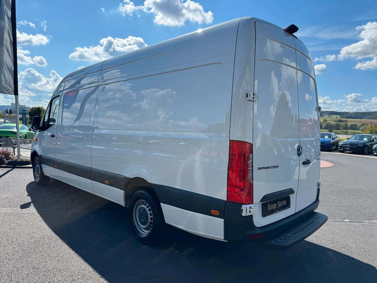 Mercedes-Benz Sprinter 317 CDI 4325 Klima 360 SHZ Schwing - 패널 밴 : 사진 4 Mercedes-Benz Sprinter 317 CDI 4325 Klima 360 SHZ Schwing - 패널 밴 : 사진 4