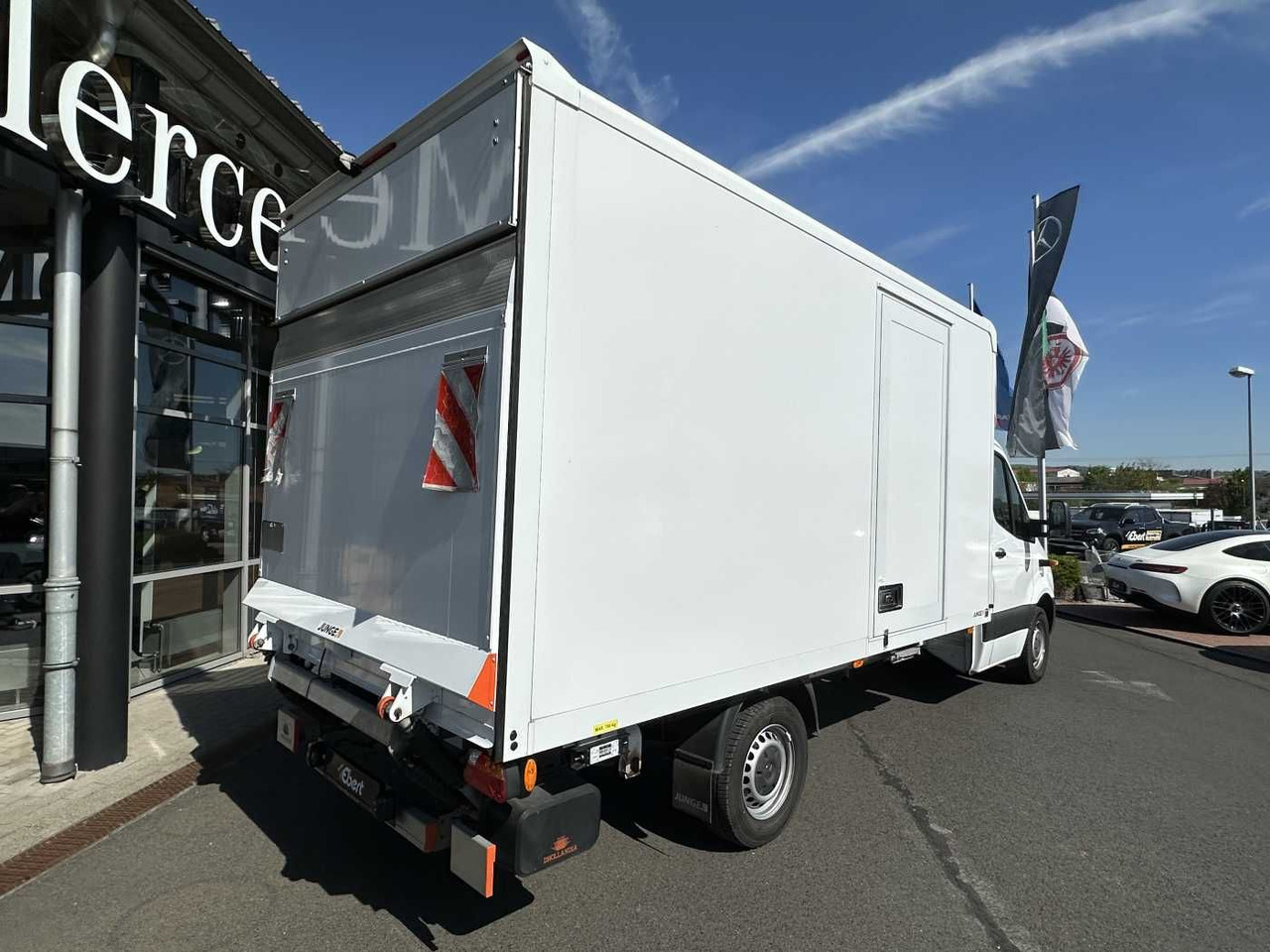 Mercedes-Benz Sprinter 317 CDI Koffer LBW Schwing Klima Kamera - 박스 밴 : 사진 4 Mercedes-Benz Sprinter 317 CDI Koffer LBW Schwing Klima Kamera - 박스 밴 : 사진 4
