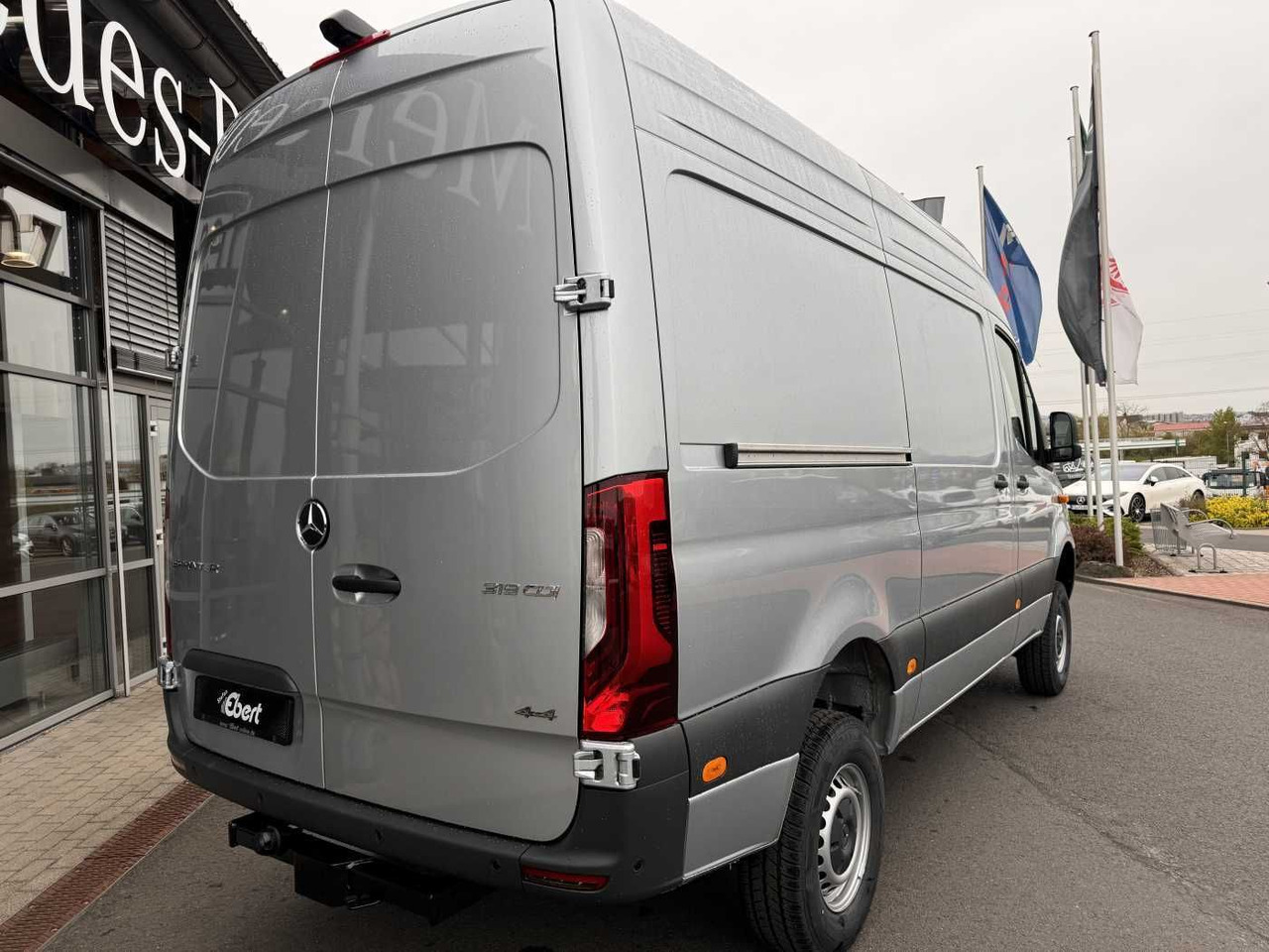 Mercedes-Benz Sprinter 319 CDI 4x4 3665 Klima Standheiz AHK - 패널 밴 : 사진 4 Mercedes-Benz Sprinter 319 CDI 4x4 3665 Klima Standheiz AHK - 패널 밴 : 사진 4