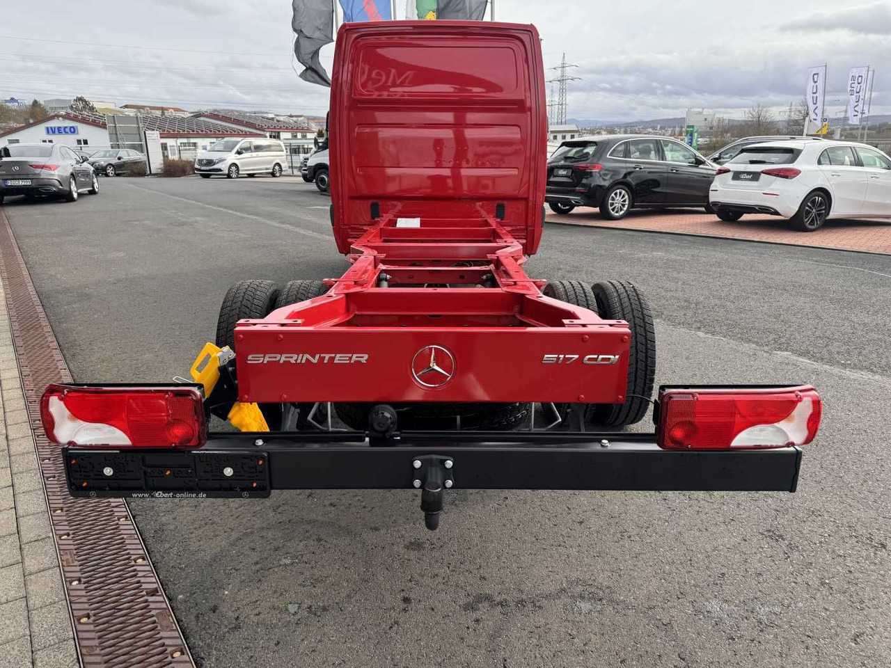 Mercedes-Benz Sprinter 517 CDI 4325 Fahrgestell AHK3,5 5.500kg - 캡 새시 트럭 : 사진 5 Mercedes-Benz Sprinter 517 CDI 4325 Fahrgestell AHK3,5 5.500kg - 캡 새시 트럭 : 사진 5