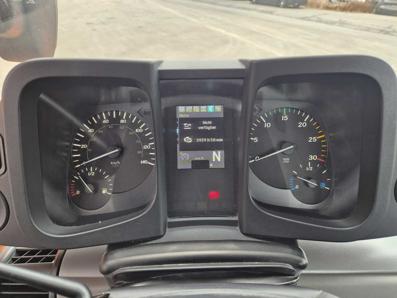 신규 덤프트럭 Mercedes-Benz Unimog U423 4x4 Hydrostat Zapfwelle : 사진 15 신규 덤프트럭 Mercedes-Benz Unimog U423 4x4 Hydrostat Zapfwelle : 사진 15