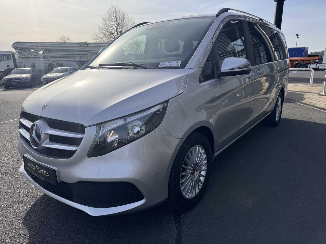 Mercedes-Benz V 220 d EDITION DISTRONIC MBUX Kamera 6Sitze - 승합차 : 사진 3 Mercedes-Benz V 220 d EDITION DISTRONIC MBUX Kamera 6Sitze - 승합차 : 사진 3