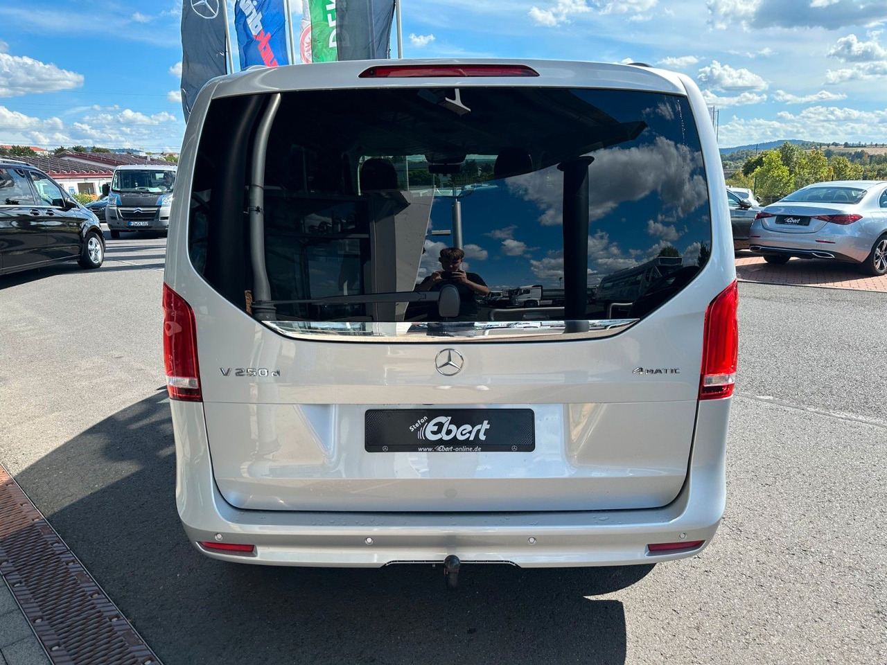 Mercedes-Benz V 250 EDITION 4MATIC Kompakt Liege-Paket AHK2,5t - 승합차 : 사진 5 Mercedes-Benz V 250 EDITION 4MATIC Kompakt Liege-Paket AHK2,5t - 승합차 : 사진 5