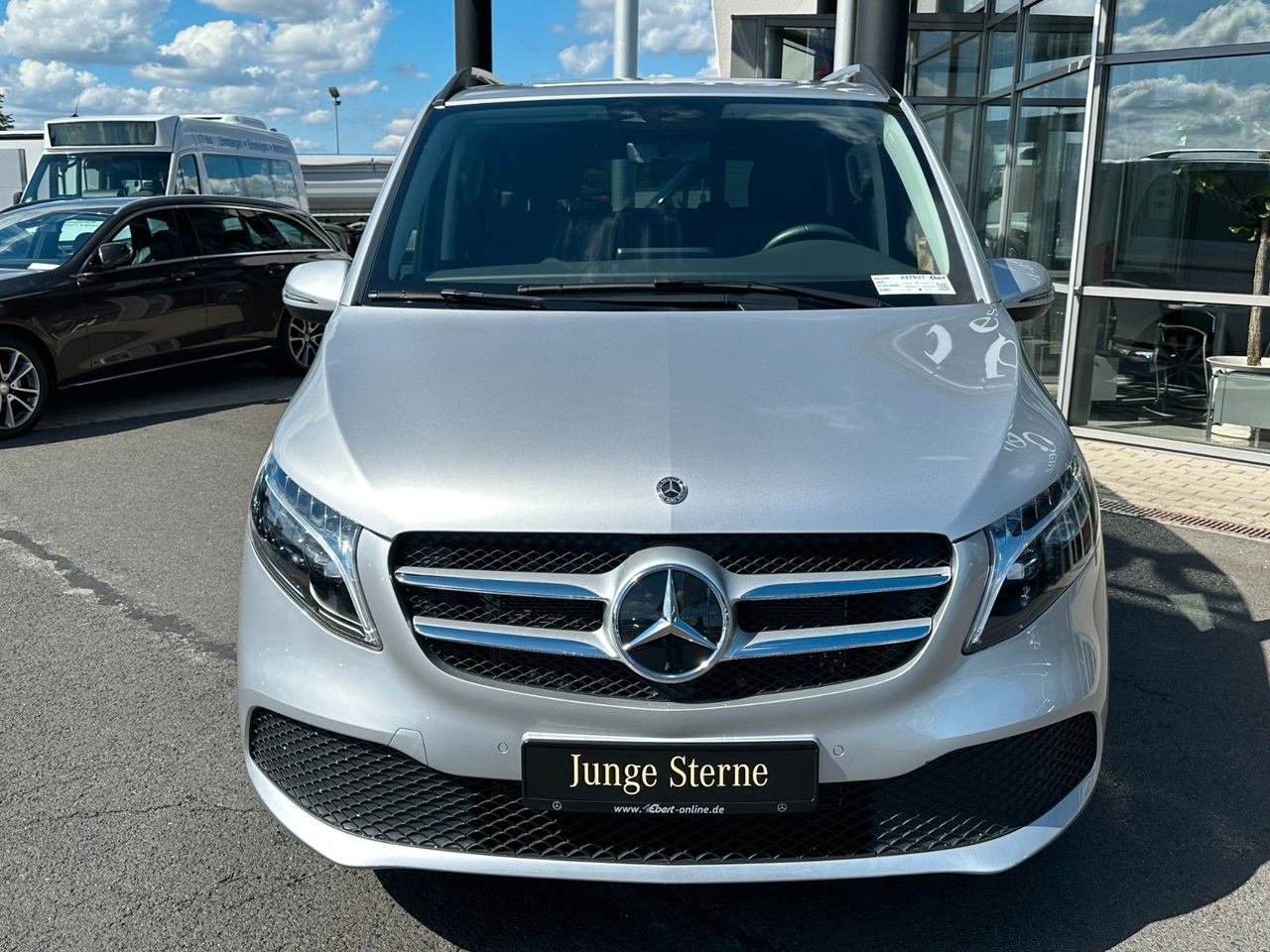 Mercedes-Benz V 250 EDITION 4MATIC Kompakt Liege-Paket AHK2,5t - 스테이션 왜건 : 사진 2 Mercedes-Benz V 250 EDITION 4MATIC Kompakt Liege-Paket AHK2,5t - 스테이션 왜건 : 사진 2